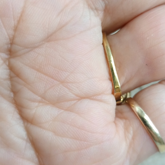 Vintage VENDOME Gold Tone Dome Square Back Ring Size 5 Adjustable to 7 - Picture 8 of 8